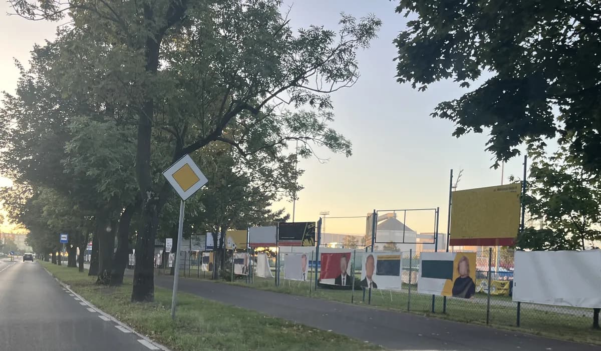 Czy można powiesić baner na płocie? Sprawdź przepisy i wymagania